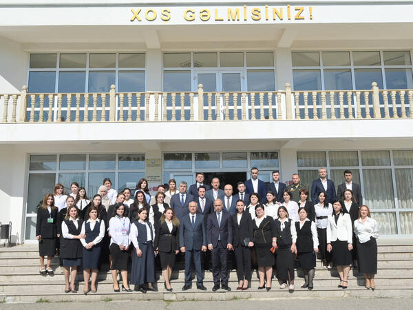 Emin Əmrullayev Qusarda məktəbdə tədris prosesi ilə tanış oldu - <span class="color_red">FOTO</span>