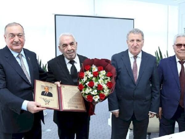 Cabir İmanovun atası yubileyini belə qeyd etdi - <span class="color_red">FOTO</span>