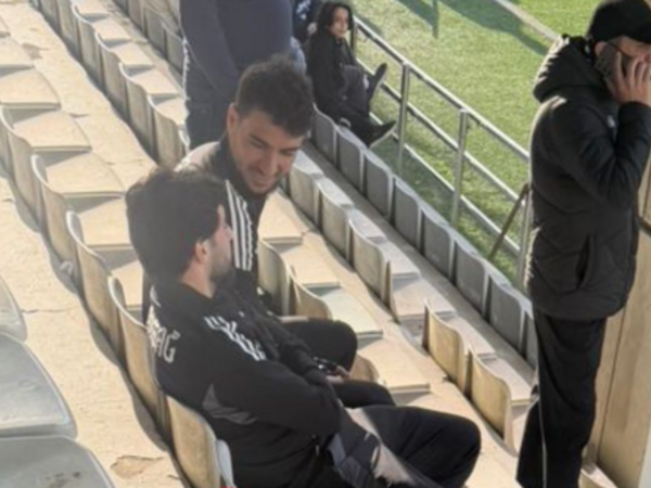 Cəzalılar - Elvin və Abbas tribunadan matça baxdılar - <span class="color_red">FOTO</span>