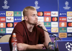 Ulduz futbolçu cinsiyyətini DƏYİŞDİRDİ?