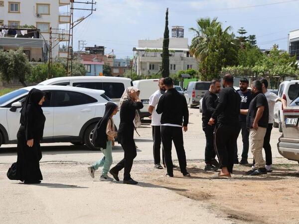 Türkiyədə daha bir məktəb yaxınlığında silah səsləri eşidildi - <span class="color_red">VİDEO</span>