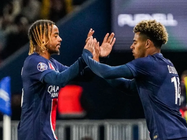 Gənc futbolçu özünü "Barselona"ya təklif edib