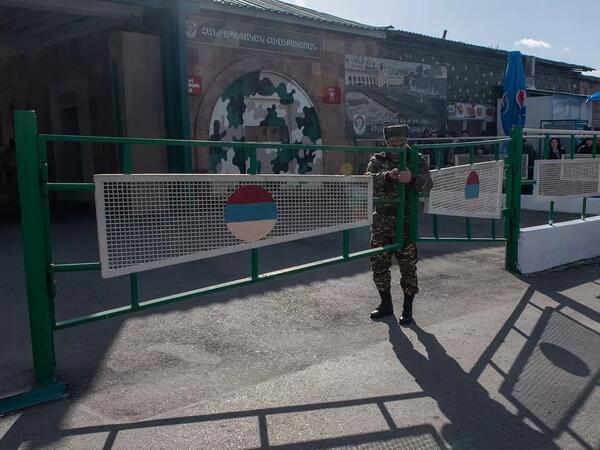 Yararsız əsgər başqasının yerinə komissiyadan keçdi - Ermənistanda qalmaqallı cinayət işi