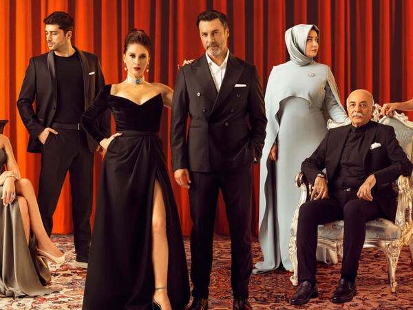 Məşhur aktrisa "Kızılcık şerbeti"ndən GEDİR - <span class="color_red">FOTO</span>