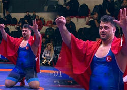 Rza Kayaalp 13-cü dəfə Avropa çempionu oldu - Rekord