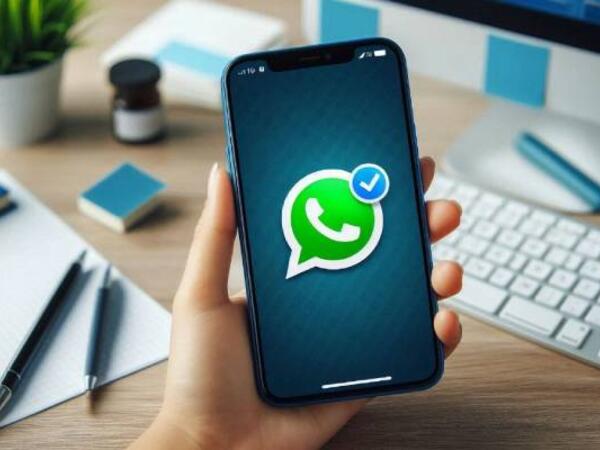 "WhatsApp Plus” gəlir - Qiyməti AÇIQLANDI