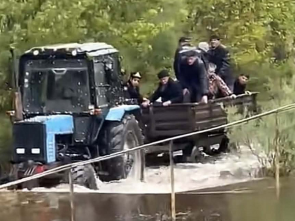 Zərdabda Kür daşdı - Vətəndaşlar belə xilas edildi - <span class="color_red">VİDEO - FOTO</span>