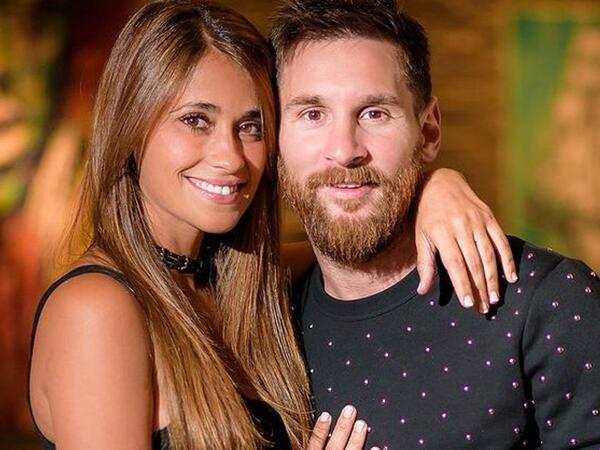 Messinin arvadının 5 milyonluq boyunbağısı - <span class="color_red">FOTO</span>