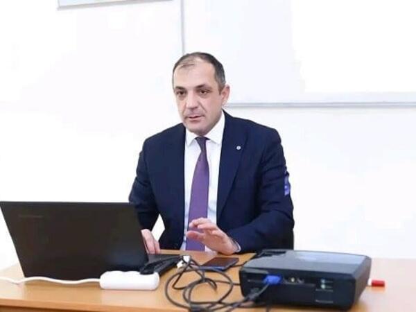 Təhsil sektorunun müdiri işdən çıxarıldı