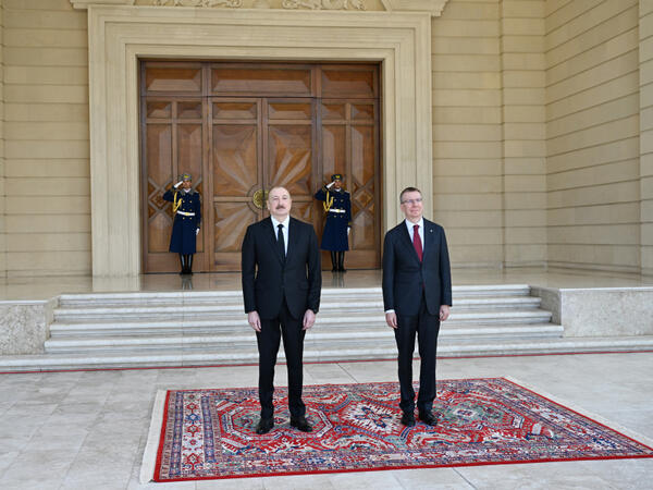 Latviya Prezidentinin rəsmi qarşılanma mərasimi olub - <span class="color_red">FOTO</span>