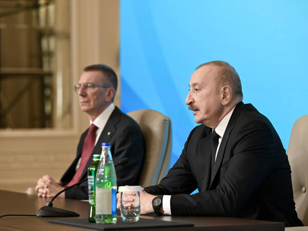 Prezident: Valyuta və qızıl ehtiyatlarımız xarici borcumuzu 18 dəfədən çox üstələyir