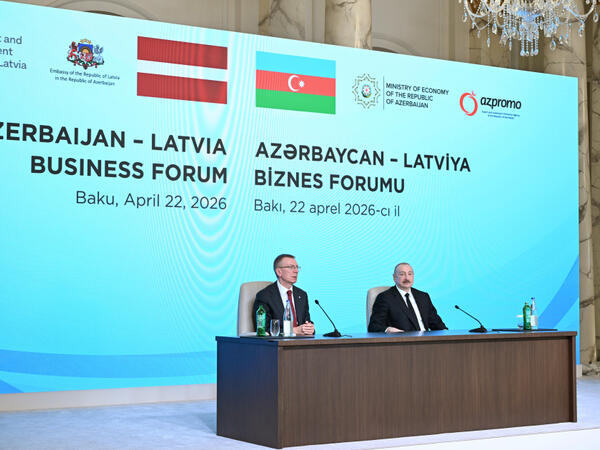 Prezident İlham Əliyev və Latviya Prezidenti Edqars Rinkeviçsin iştirakı ilə Azərbaycan-Latviya biznes forumu keçirilib - FOTO
