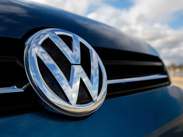 "Volkswagen"də 47 mindən çox insan işsiz qalacaq
