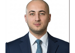 Nazir aparat rəhbəri və müşavir təyin etdi