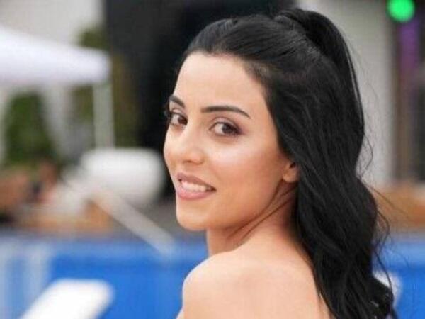 Azərbaycanlı ilə eşq yaşayan diplomat məhkəmə QARŞISINDA