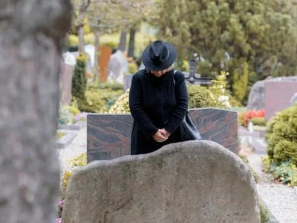 Azərbaycanda məşhurlar üçün xüsusi qəbiristanlıq YARADILIR?