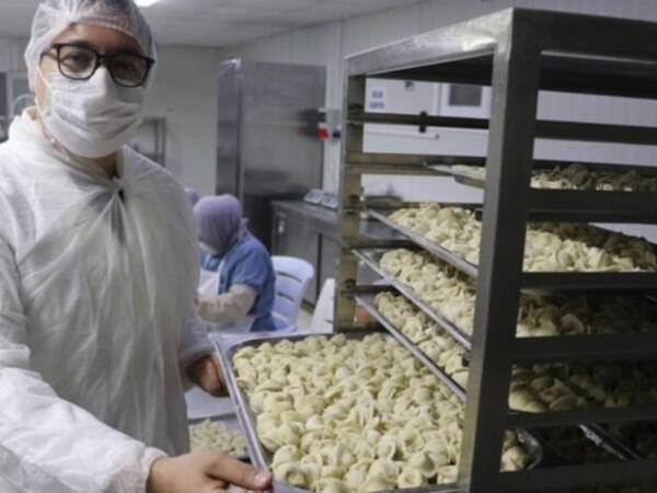 Tətildə yediyi yemək həyatını dəyişdi: İndi gündəlik 4,5 ton istehsal edir - <span class="color_red">FOTO</span>