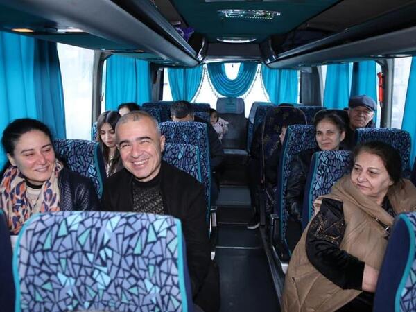 Növbəti köç karvanı Ağdam şəhərinə çatıb - <span class="color_red">YENİLƏNİB</span>