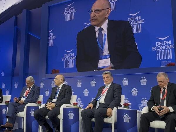 Elçin Əmirbəyov: Azərbaycan artıq 16 ölkəyə qaz ixrac edir - <span class="color_red">VİDEO</span>