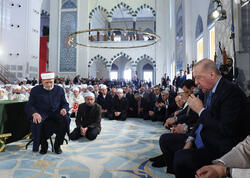 Ərdoğan Quran oxudu - <span class="color_red">VİDEO</span>