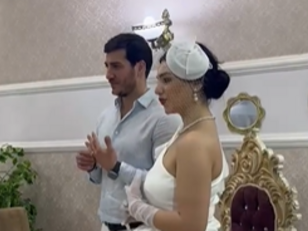 Xalq artistinin qızı evləndi - <span class="color_red">VİDEO</span>