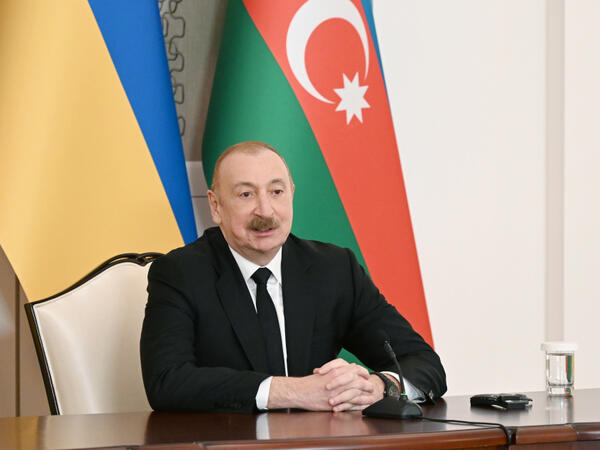 İlham Əliyev: Ukrayna ilə əməkdaşlığımızın çox güclü siyasi təməli var