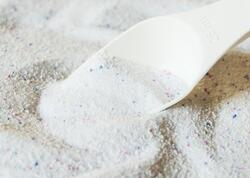 Yuyucu tozlardakı rəngli dənəciklərin sirri açıldı