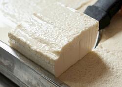 Soyuducuda qatıq mayalamaq olar?