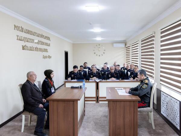 Daxili işlər naziri Göyçayda vətəndaş qəbulu və sıra baxışı keçirib