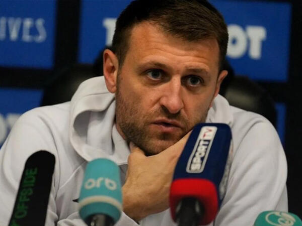 “Hesaba görə azarkeşlərdən üzr istəyirəm”