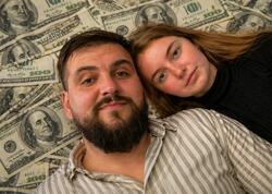 Sumqayıtlı oğlanın “sevgi planı”: Xarici qadından dollarları necə aldı?