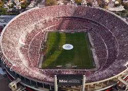 “River Pleyt”dən inanılmaz REKORD - <span class="color_red">FOTO</span>