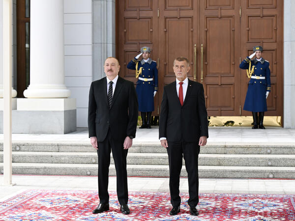 Qəbələdə Andrey Babişin rəsmi qarşılanma mərasimi olub - FOTO