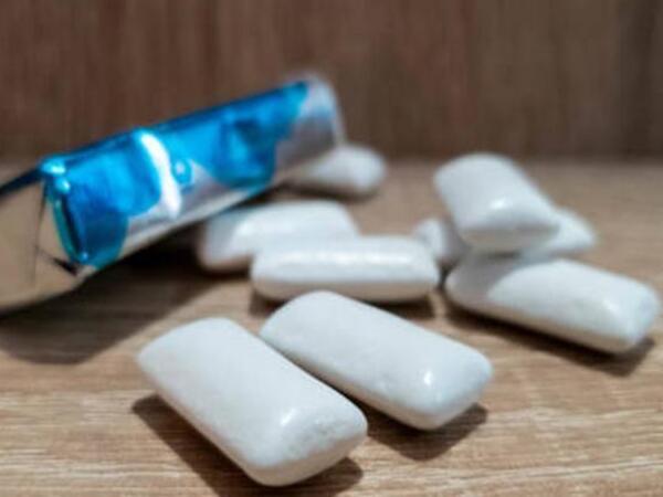 Keçmişdə saqqızı görün necə istifadə edirlərmiş...