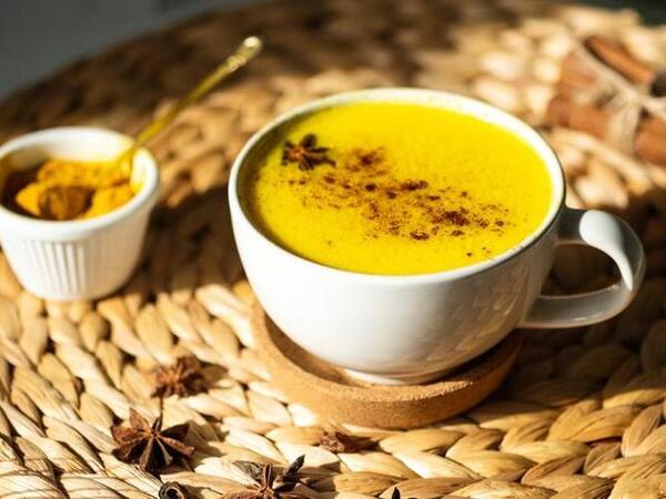 Hər səhər acqarına bir qaşıq için - Damarları şüşə kimi təmizləyir