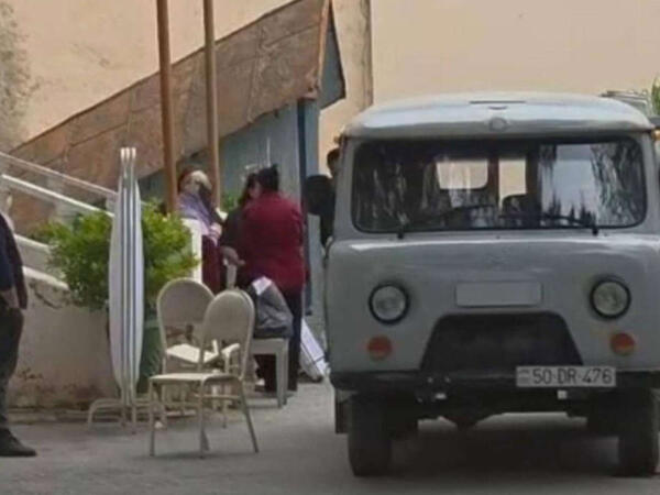 Sumqayıtda xəstəxana boşaldılır - <span class="color_red">FOTO</span>