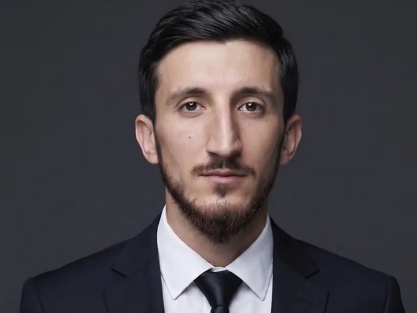 V kurs tələbəsi vəfat etdi