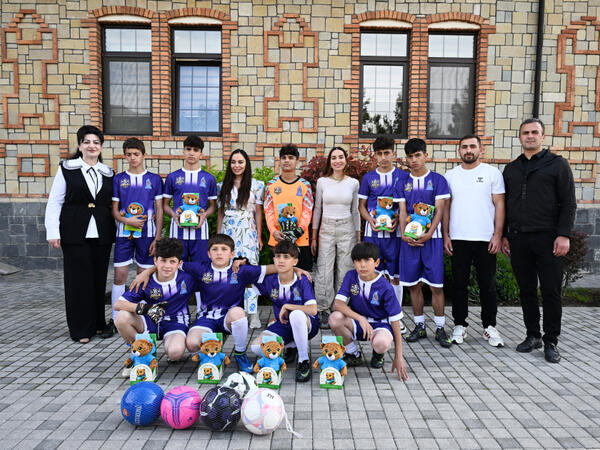 Leyla Əliyeva və Arzu Əliyeva Şəkidə uşaq evi sosial xidmət müəssisəsində olublar - <span class="color_red">FOTO</span>