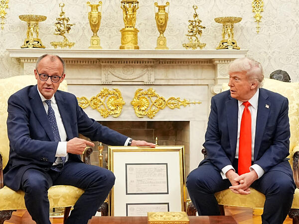 Tramp Mertsi İranla bağlı mövqeyinə görə tənqid edib