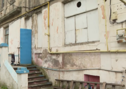 “Qorxuram ki, uşağın başına kərpic düşər” - <span class="color_red">VİDEO</span>