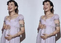 Konsertində hamilə olduğunu AÇIQLADI - <span class="color_red">FOTO</span>