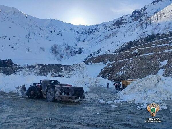 Rusiyada mədən ÇÖKDÜ: Ölənlər var