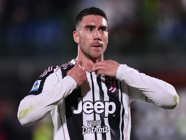 Vlahoviç “Barselona”ya pulsuz keçə bilər