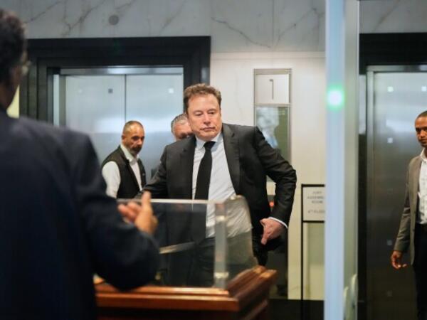 Mask "ChatGPT"nin sahibini məhkəməyə verdi - <span class="color_red">FOTO</span>