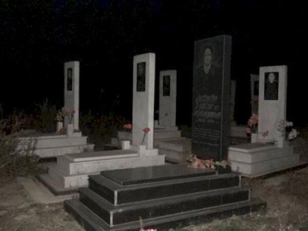 Qəbiristanlığa yerləşdirilən kameraya görün nələr düşdü - <span class="color_red"> FOTOlar</span>