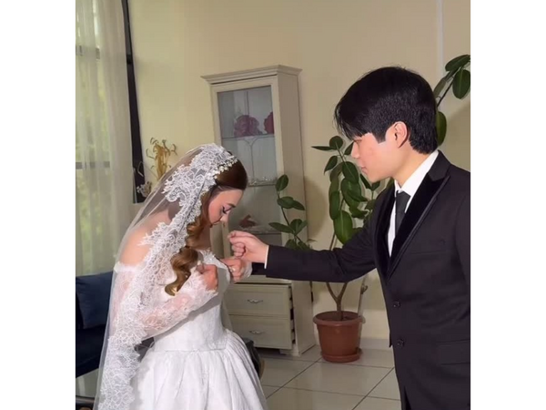 Azərbaycanlı qızla evlənmək üçün müsəlmanlığı qəbul edib, adını DƏYİŞDİRDİ - <span class="color_red">VİDEO</span>