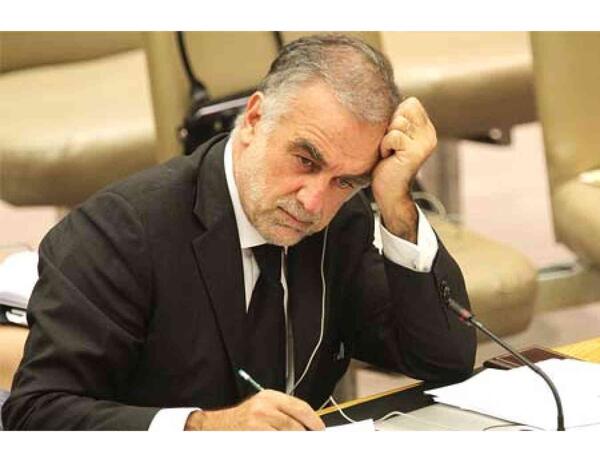 "Okamponun fırıldaqçı və qərəzli şəxs olduğu hər kəsə bəllidir"