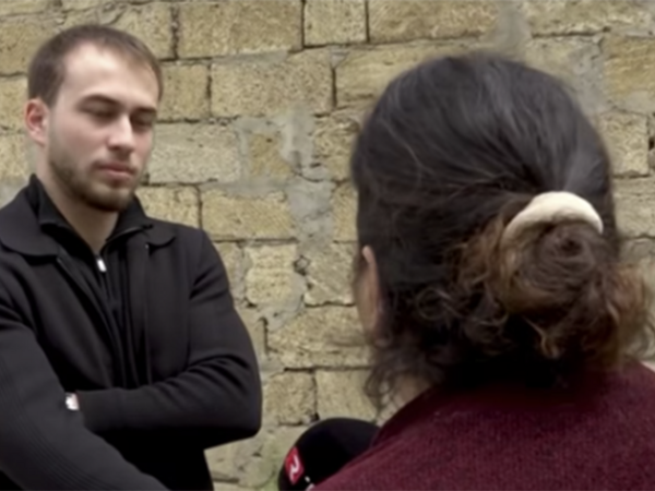 “Evdən tez-tez qaçırdı, 3 aydır xəbərim yoxdur” - 14 yaşlı qızın anası