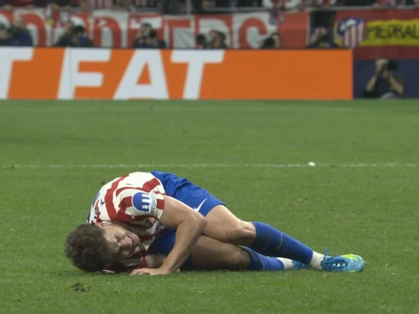 Ulduz futbolçu zədələndi