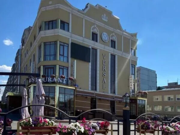 Azərbaycanlı sahibkar otel kompleksini 265 milyona satışa ÇIXARDI